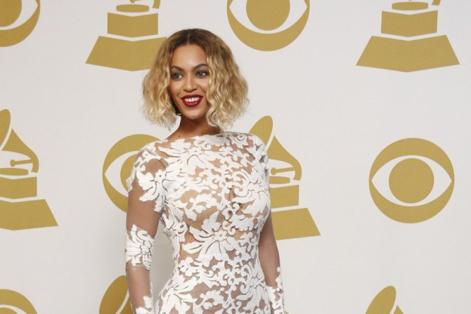 Beyonce Poses Backstage After Performing at the 56th Annual Grammy Awards in Los Angeles