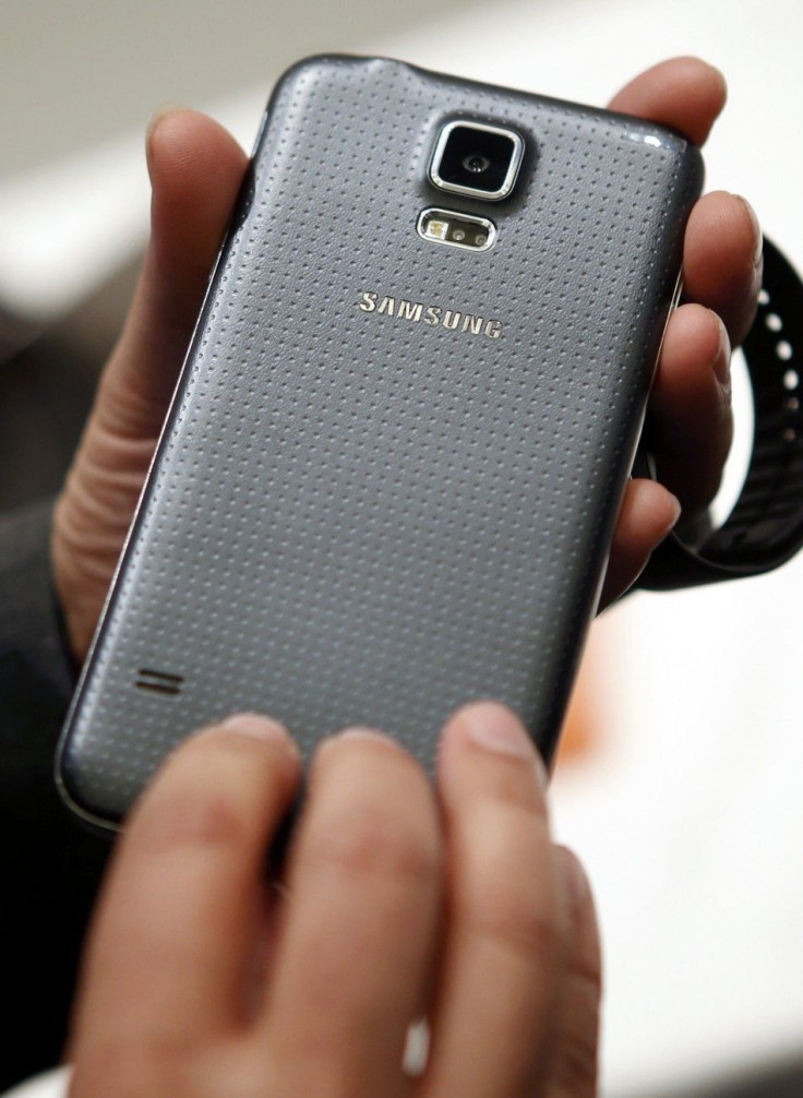 Samsung Galaxy S5 Crystal Edition Teased Online; Tipped to Debut in May