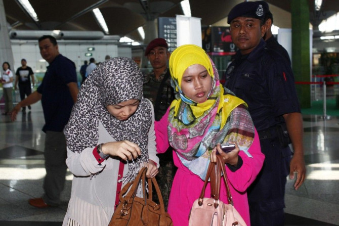 Relatives of Missing Malaysian Airlines Plane