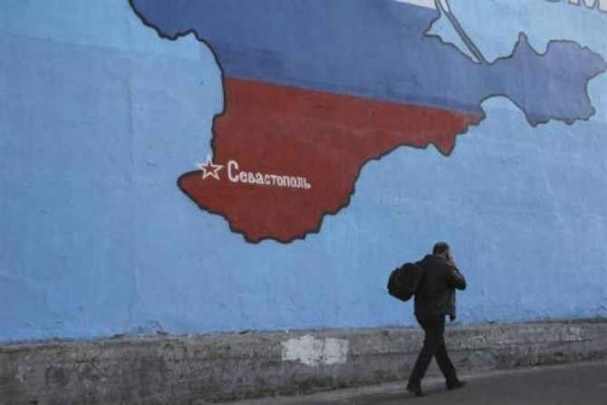 West, Russia Signal Line Drawn in Ukraine Crisis