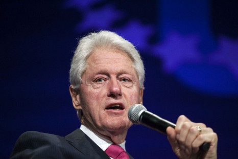 Bill Clinton Admits Investigating UFOs When He Was President