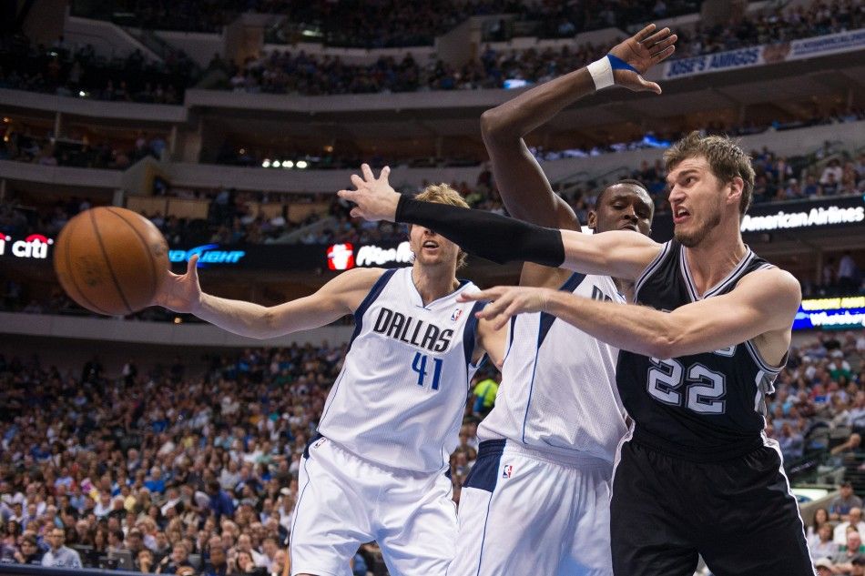 NBA San Antonio Spurs at Dallas Mavericks