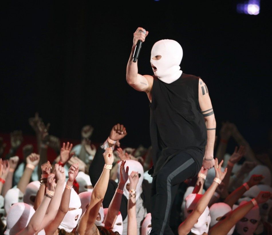 Tyler Jospeh of Twenty One Pilots performS on stage at the 2014 MTV Movie Awards in Los Angeles, California  April 13, 2014.  REUTERSLucy Nicholson  