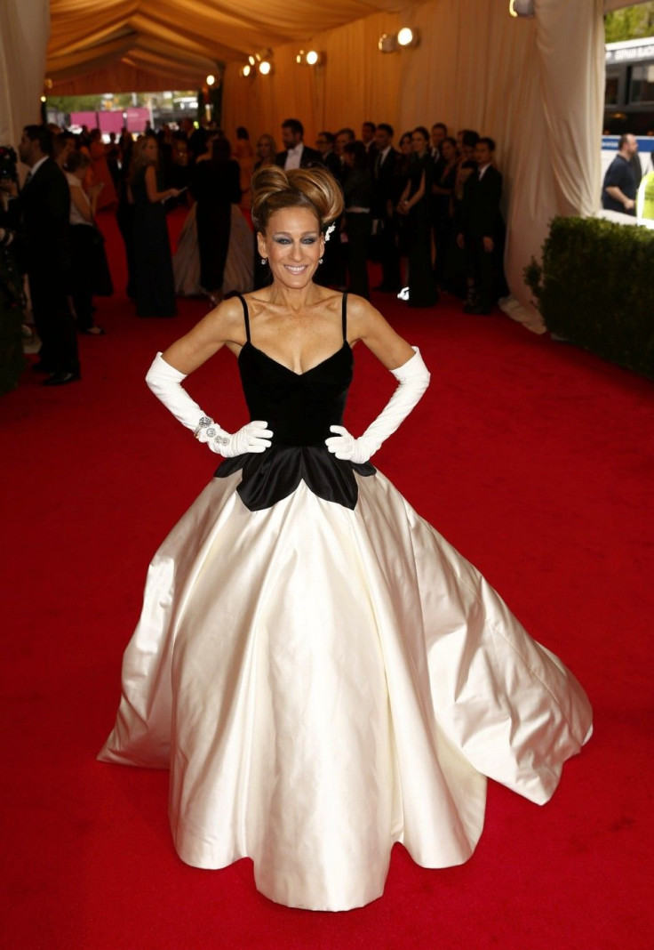 Actress Sarah Jessica Parker arrives at the Metropolitan Museum of Art Costume Institute Gala Benefit celebrating the opening of &quot;Charles James: Beyond Fashion&quot; in New York