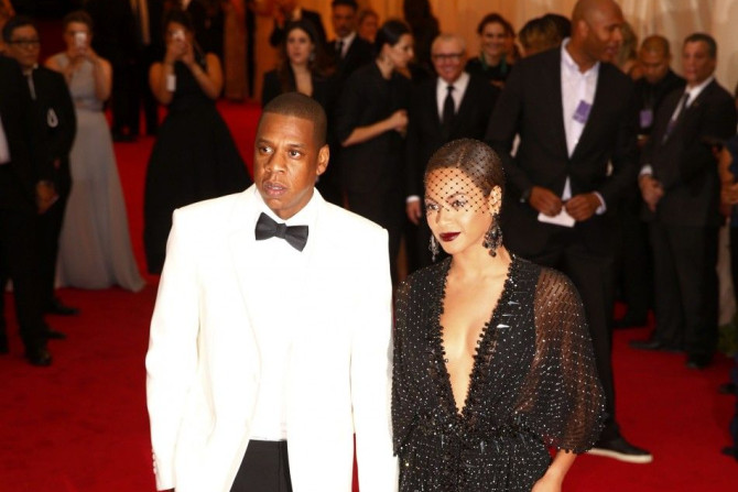 Jay Z and Beyonce Knowles arrive at the Metropolitan Museum of Art Costume Institute Gala Benefit celebrating the opening of &quot;Charles James: Beyond Fashion&quot; in Upper Manhattan, New York, May 5, 2014. 