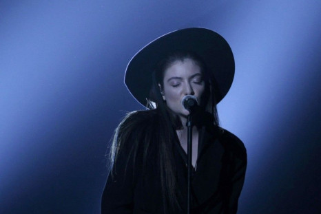 Lorde performs at the 2014 Billboard Music Awards in Las Vegas