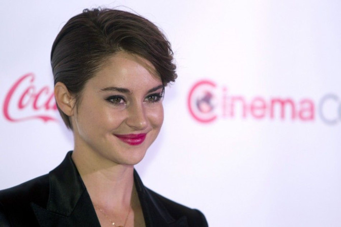 Actress Shailene Woodley, winner of the Female Star of Tomorrow award, arrives for the Big Screen Achievement Awards during CinemaCon, the official convention of the National Association of Theatre Owners, at Caesars Palace in Las Vegas, Nevada March 27, 