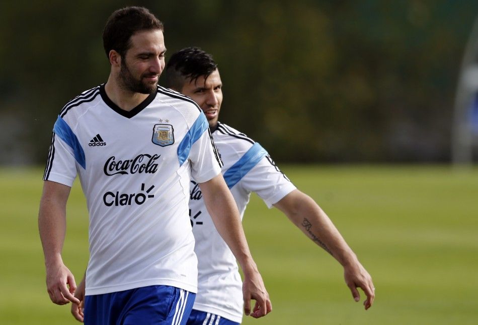 Argentinas national soccer team strikers Gonzalo Higuain L and Sergio Aguero