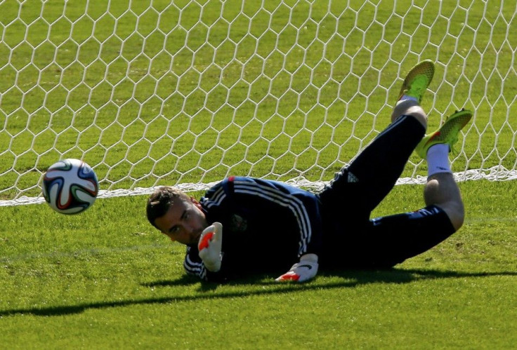 Russia&#039;s national soccer team goalkeeper Akinfeev takes part in the training session at the municipal stadium in the town of Itu north-west of Sao Paulo