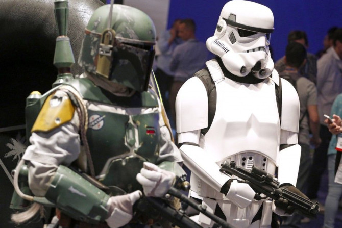 Star Wars 7: More Hints Point to Boba Fett and Mandalorians in the Movie [Watch Video]