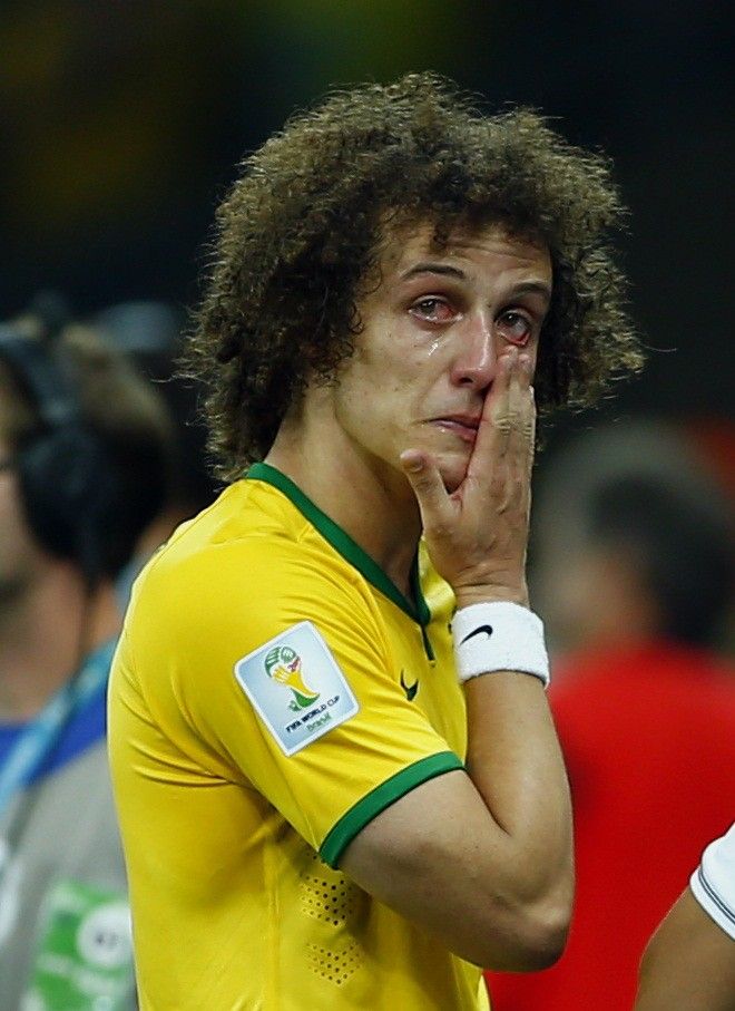 Brazils David Luiz cries
