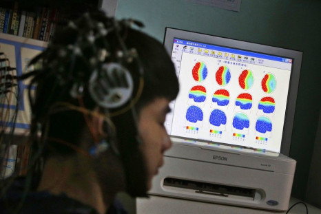 A boy who was addicted to the internet, has his brain scanned for researc
