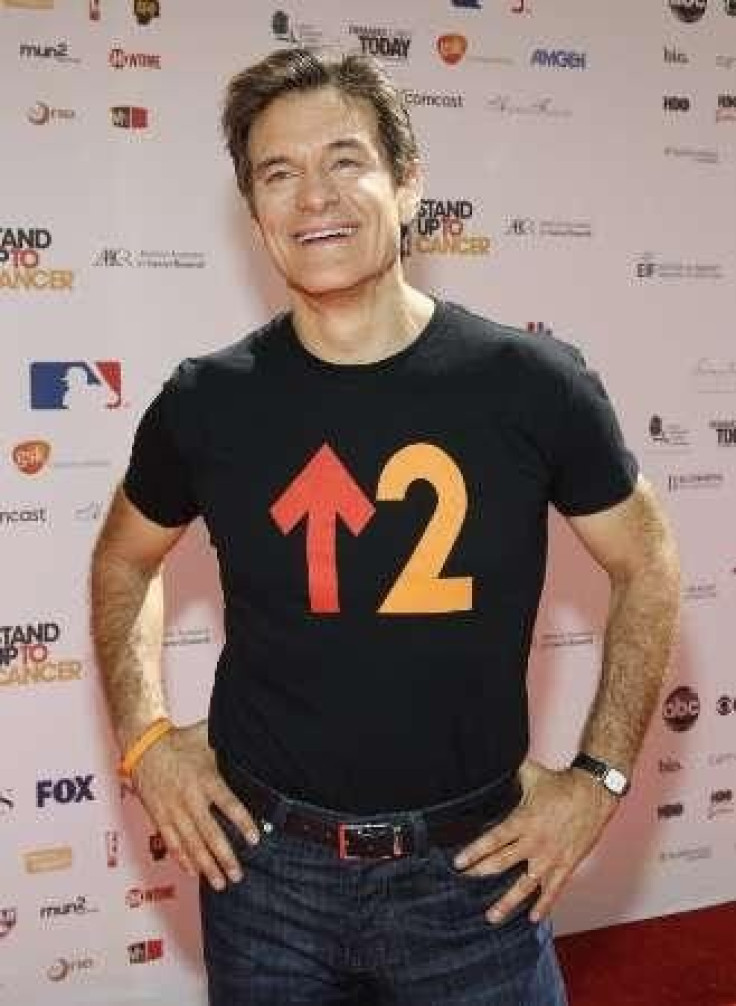 Television show host Dr. Mehmet Cengiz Oz (Dr. Oz) poses at the &quot;Stand Up To Cancer&quot; television event