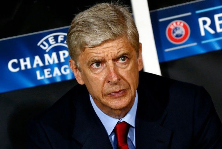 Arsenal&#039;s coach Arsene Wenger is pictured during the first leg of their Champions League qualifying soccer match against Besiktas at Ataturk Olympic stadium in Istanbul August 19, 2014.