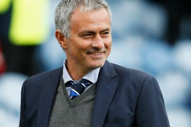 Chelsea&#039;s manager Jose Mourinho smiles before their English Premier League soccer match against Burnley at Turf Moor in Burnley, northern England August 18, 2014.