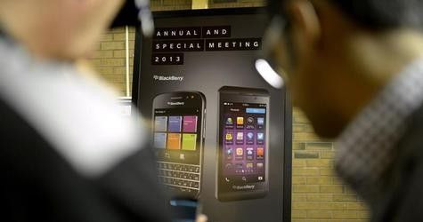 Blackberry Slashes Z30 Price To ₹34,990