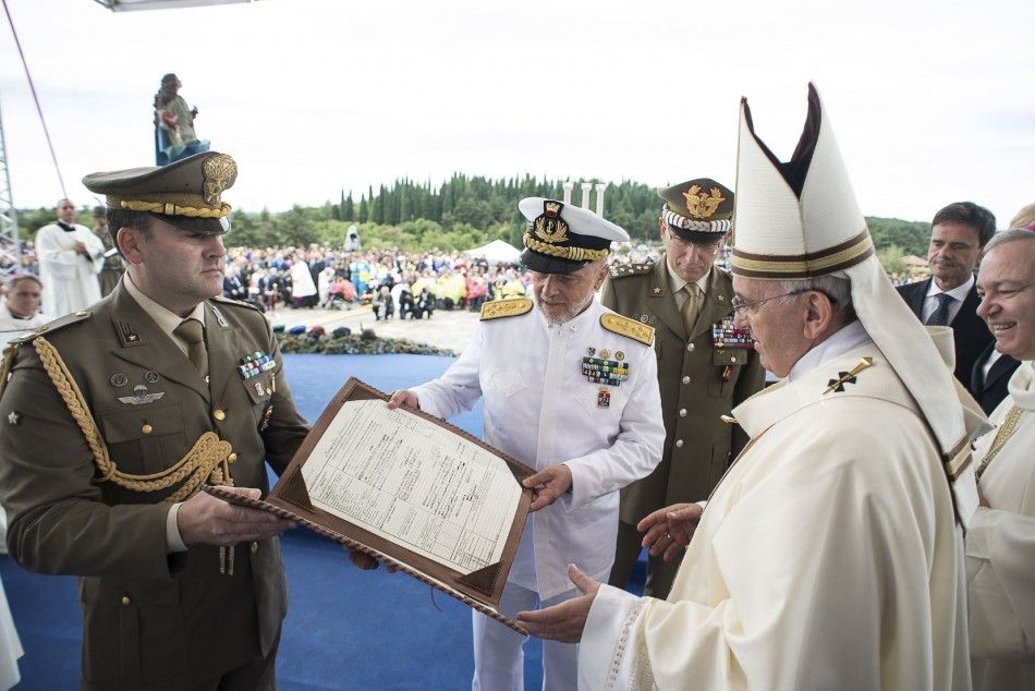 Pope Francis Receives Matriculation Document