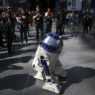 A Star Wars R2D2 is seen inside New York&#039;s Comic-Con convention