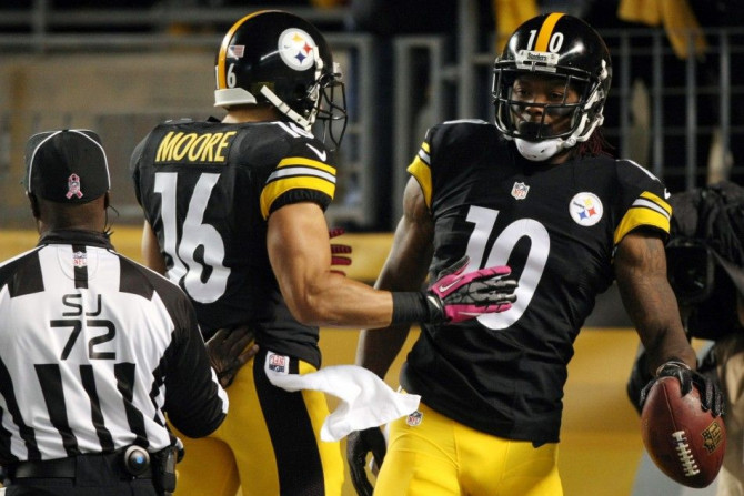 Pittsburgh Steelers' Martavis Bryant (10) With Lance Moore (16) At Heinz Field