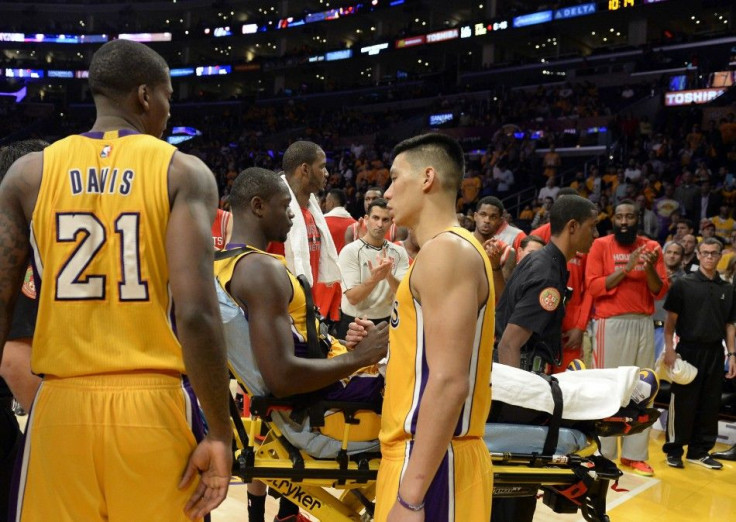 Los Angeles Lakers forward Julius Randle injured