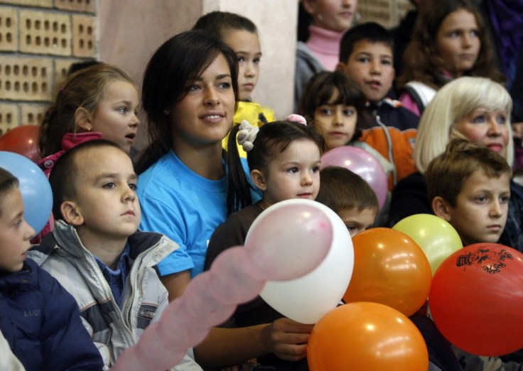 Tennis player Ana Ivanovic of Serbia participates in a UNICEF &quot;School Without Violence&quot; program in a primary school in Belgrade November 14, 2008. REUTERS/Marko Djurica