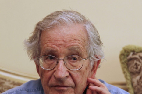 Noam Chomsky, a leading American intellectual highly critical of Israel&#039;s policies toward the Palestinians, gestures in Amman May 17, 2010.