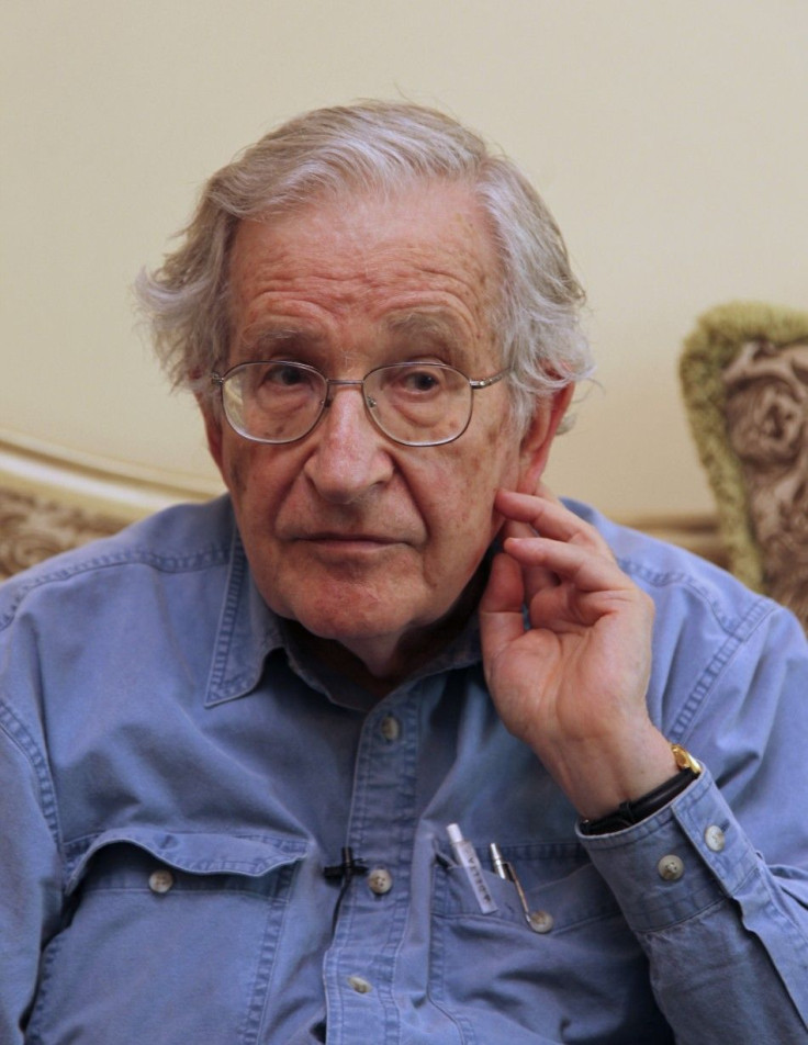 Noam Chomsky, a leading American intellectual highly critical of Israel&#039;s policies toward the Palestinians, gestures in Amman May 17, 2010.