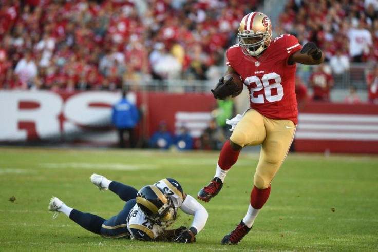 San Francisco 49ers running back Carlos Hyde 