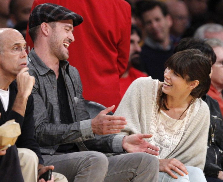 Justin Timberlake and Jessica Biel watching the NBA in 2012