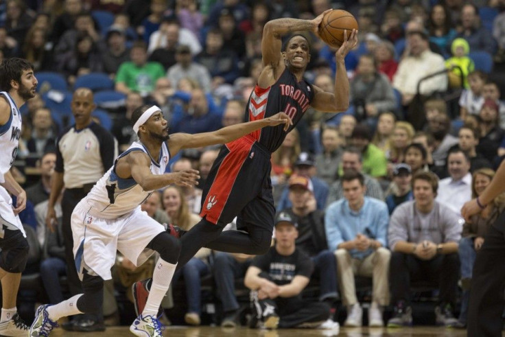 Corey Brewer guarding DeMar DeRozan