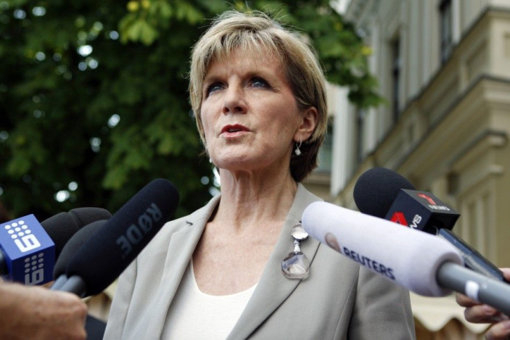 Australia&#039;s Foreign Minister Julie Bishop talks to journalists
