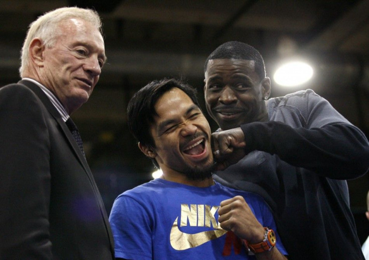 Manny Pacquiao with Jerry Jones in 2010