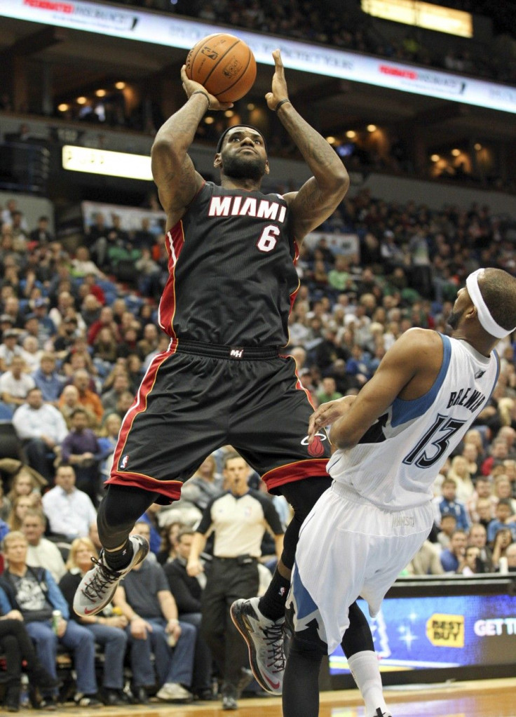 LeBron James vs. Corey Brewer in 2013