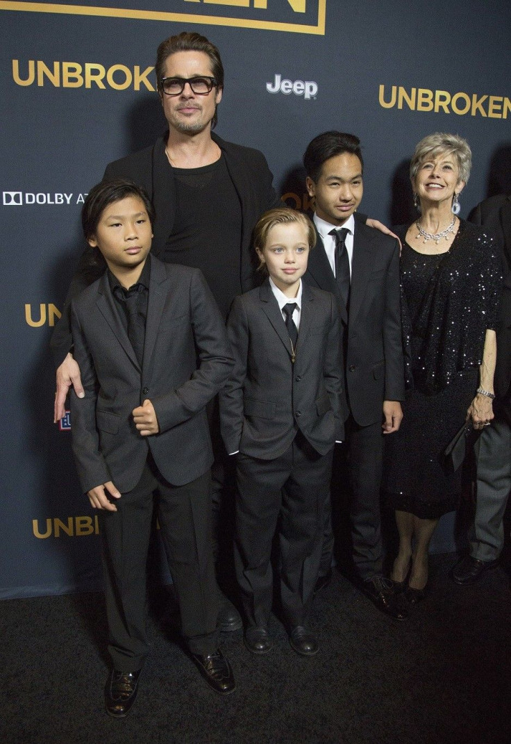 Shiloh Jollie Pitt (2nd L) Poses With Her Family 