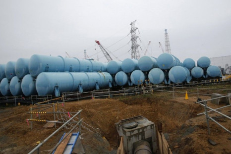Water tanks storing radiation contaminated water are seen at Tokyo Electric Power Co's (TEPCO) tsunami-crippled Fukushima Daiichi nuclear power plant in Fukushima prefecture November 12, 2014. REUTERS/Shizuo Kambayashi/Pool