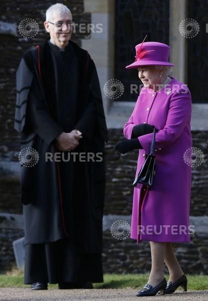 Britains Queen Elizabeth leaves a Christmas Day morning service at the church on the Sandringham Estate in Norfolk