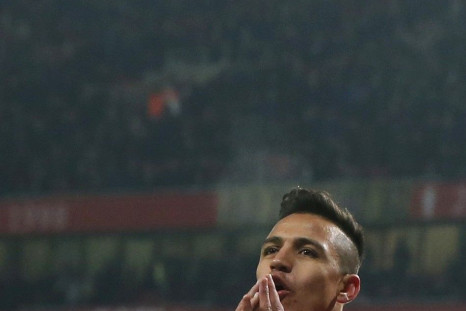 Alexis Sanchez of Arsenal reacts after missing a chance to score against Hull City during their FA Cup third round soccer match at the Emirates Stadium in London, January 4, 2015.