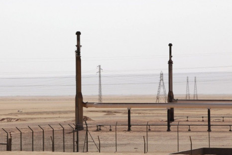 A general view shows Libya&#039;s El Sharara oilfield December 3, 2014. Deep in Libya&#039;s southern Sahara, men in army uniforms guard a pipeline at the El Sharara oilfield. Hundreds of kilometers to the north, rival fighters turn off the pumps to stop 