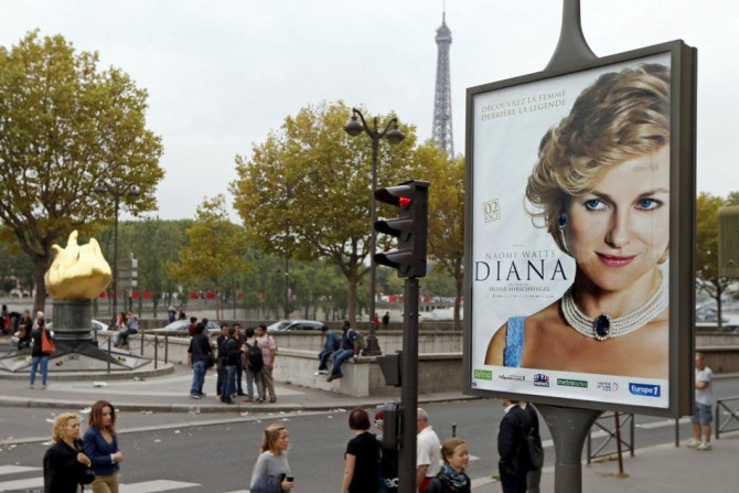 A movie poster of &quot;Diana&quot; is seen near the &quot;Flame of Liberty&quot; statue (L) and the Pont de l&#039;Alma tunnel (R) in Paris where Diana, Princess of Wales, died in a road crash in 1997, September 28, 2013. &quot;Diana&quot; a biopic of th