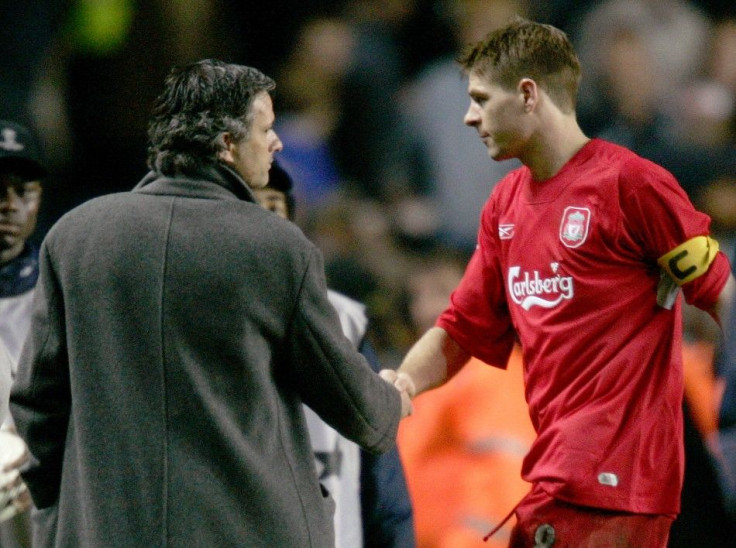 Chelsea&#039;s manager Mourinho shakes hands with Liverpool&#039;s captain Gerrard after their Champions League semi-final first leg soccer match in London. Chelsea&#039;s manager Jose Mourinho (L) shakes hands with Liverpool&#039;s captain Steven Gerrard