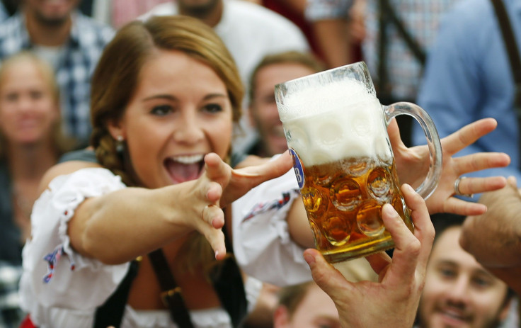 Drinking Beer Slows Down Alzheimer's And Parkinson's Disease