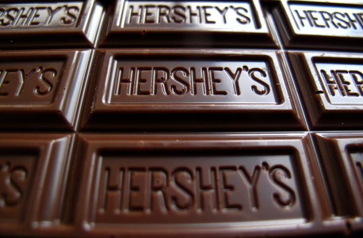 A Hershey's chocolate bar is shown in this photo illustration in Encinitas, California January 29, 2015. Chocolate maker Hershey Co reported a lower-than-expected quarterly revenue as demand for bakery and meat snacks hurt chocolate sales.   