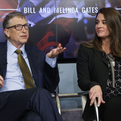 Bill and Melinda Gates attend a debate on the 2030 Sustainable Development Goals in Brussels January 22, 2015.