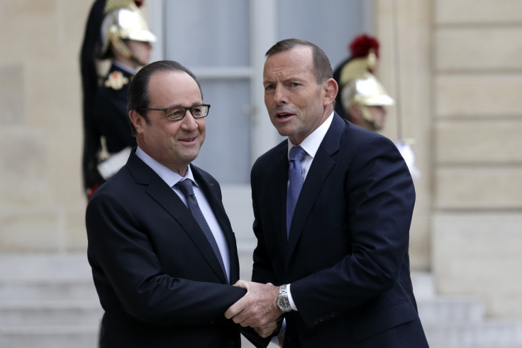 French President Francois Hollande (L) and Australian Prime Minister Tony Abbott 