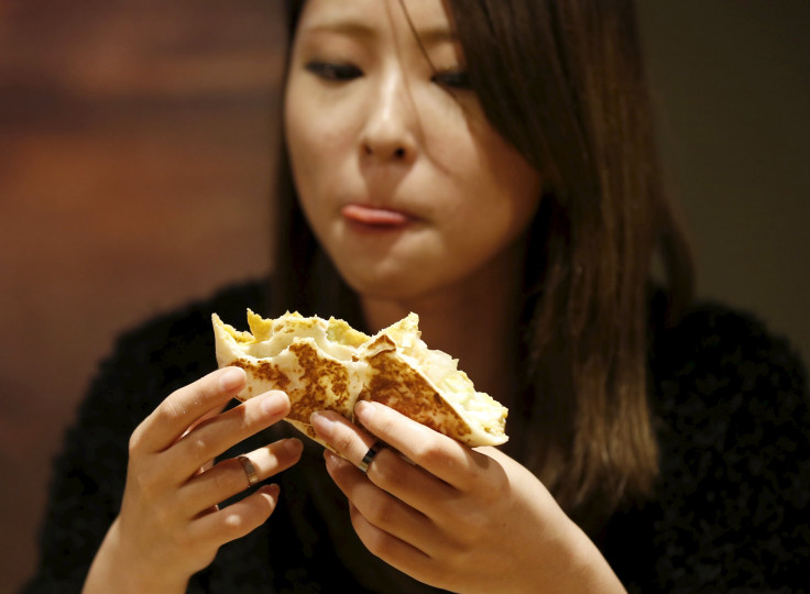 Blame Habit Of Snacking At Night On Brain