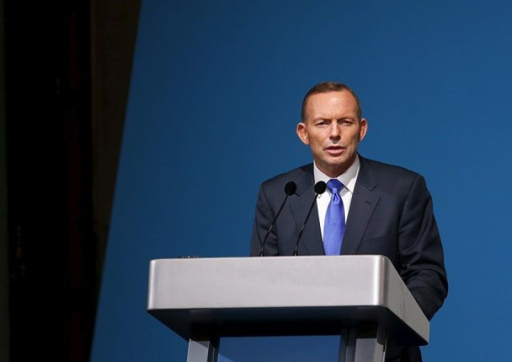 Australia's Prime Minister Tony Abbott delivers a lecture on "Our Common Challenges: Strengthening Security in the Region" in Singapore June 29, 2015. Abbott is on a two-day visit to Singapore. REUTERS/Edgar Su - RTX1I813