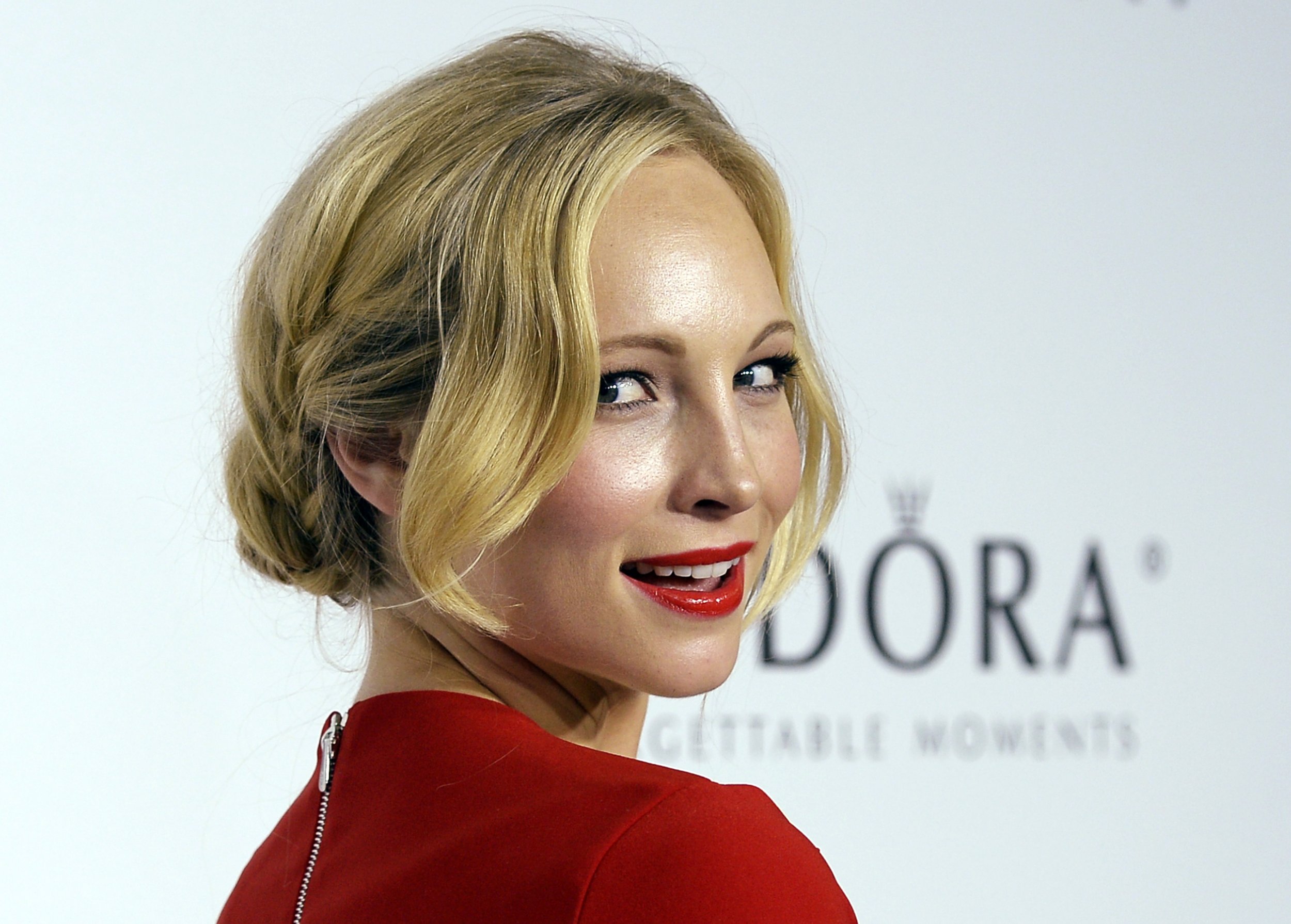 The Vampire Diaries Actress Candice Accola Announces Pregnancy On Instagram 6028