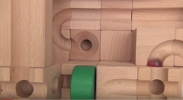 Clear Your Mind with This Strangely Hypnotic Little Device