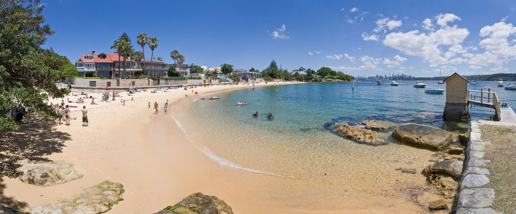 1280px-Watsons_Bay_-_Camp_Cove_Beach,_Sydney_-_Nov_2008