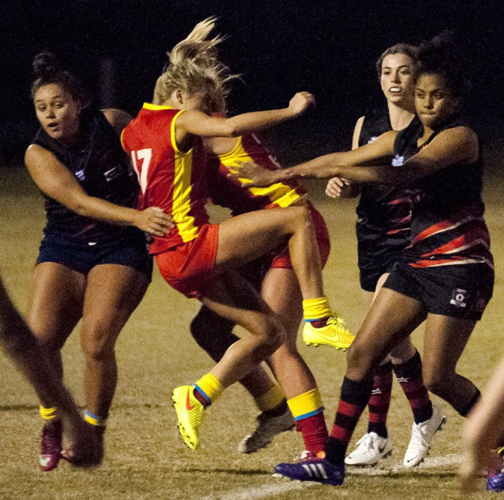 Women's_AFL_match